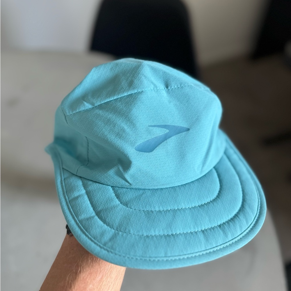 Brooks Lightweight Packable Hat - Blue